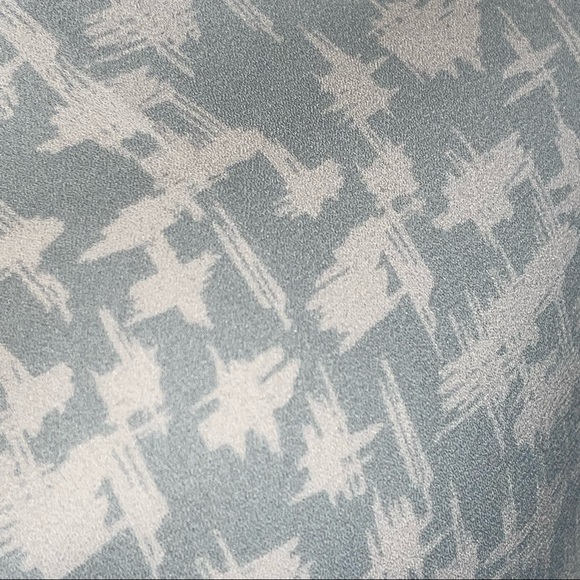 Banana Republic Peplum Sleeveless Shirt - Picture 7 of 7